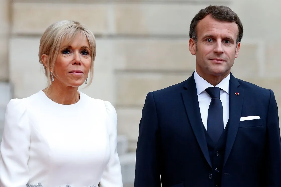 Macron Aircraft Video Sparks Headlines Over Mid-Flight ‘Squabble’ With First Lady