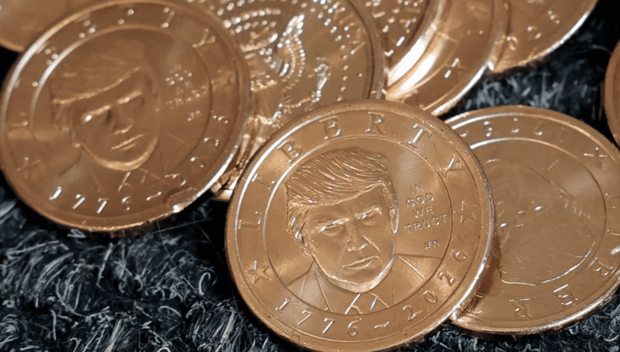 Trump $1 Coin Makes History as Living President Appears on US Currency